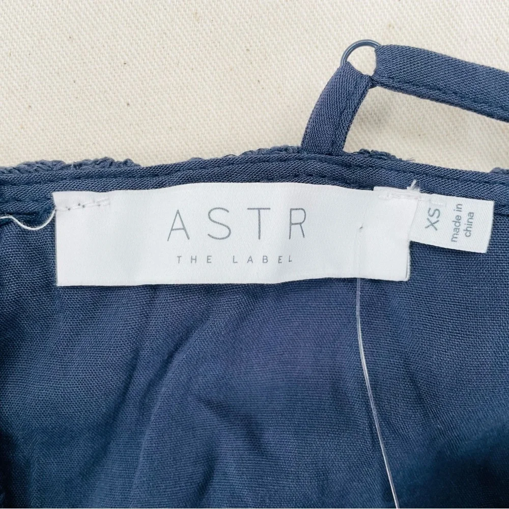 ASTR the label LACE A LINE MIDI DRESS - Picture 9 of 12